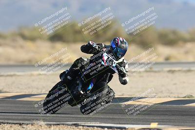 media/Dec-06-2025-CVMA (Sat) [[4a896cc04c]]/Race 8- Formula 40 MW and LW/